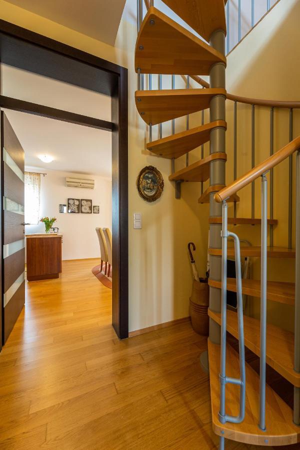 Golden Hope 4+1 Apartment Krk クルク エクステリア 写真